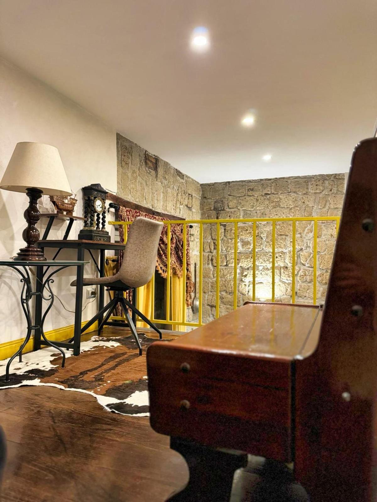Carlito'S House- Un'Intera Casa Al Centro Storico Apartment Naples Exterior photo